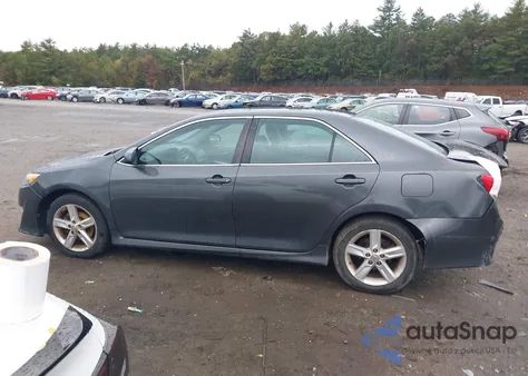 2012 Toyota Camry Se z USA, uszkodzony, nr VIN 4T1BF1FK2CU041941